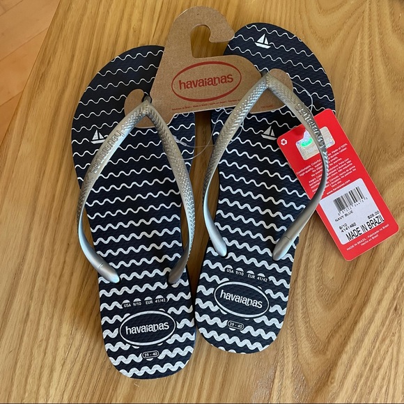 Havaianas Shoes - Havaianas Blue White Wave Nautical Flip Flops NWT